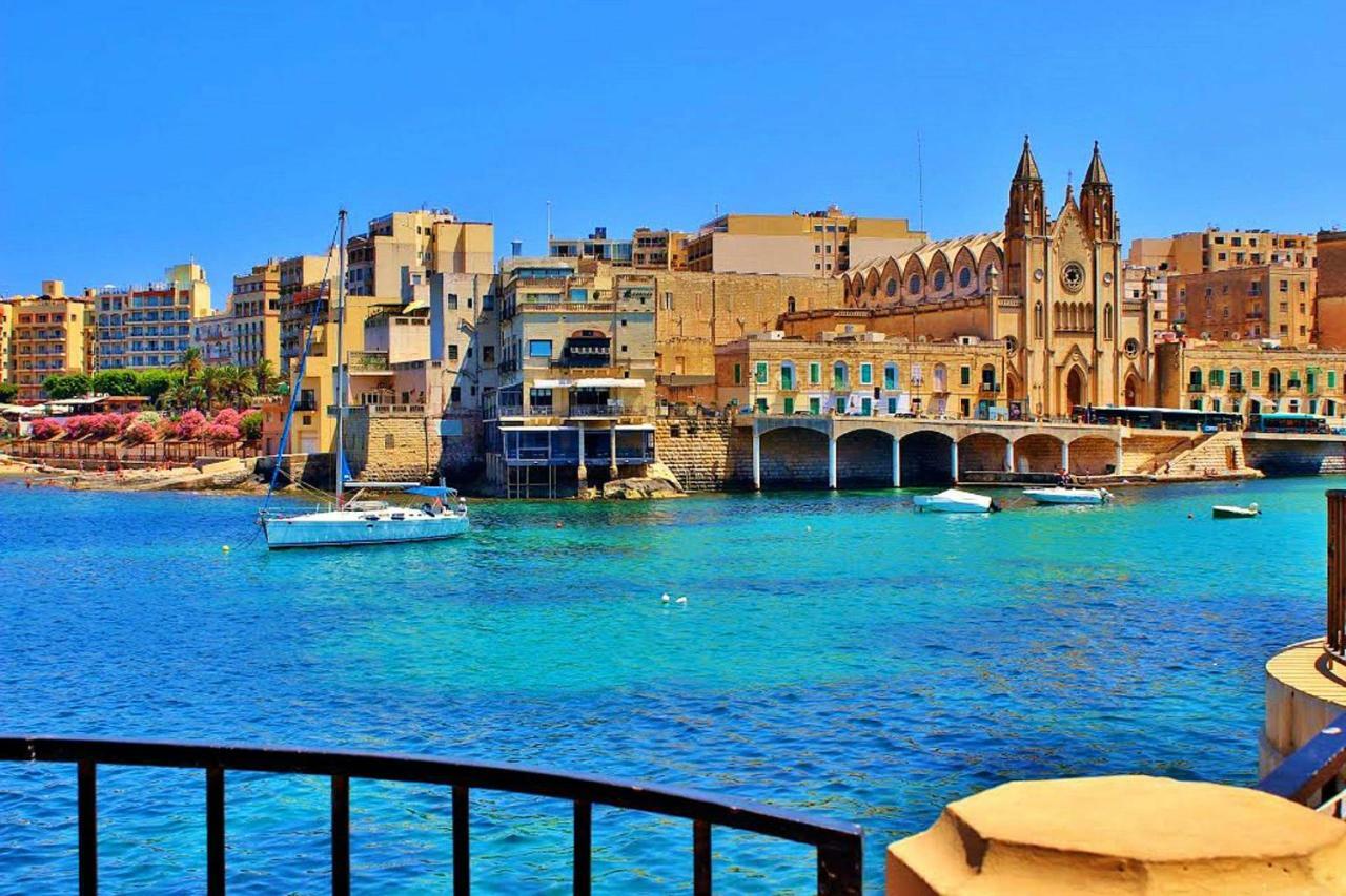 Modern Apartment Just Off The Promenade Sliema Esterno foto